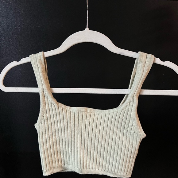Aritzia Ribbed Knit Crop Top - Picture 1 of 6